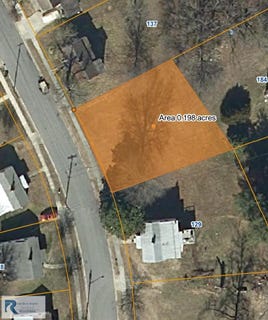 /international/us/wood-ave-danville-va-110108218664/