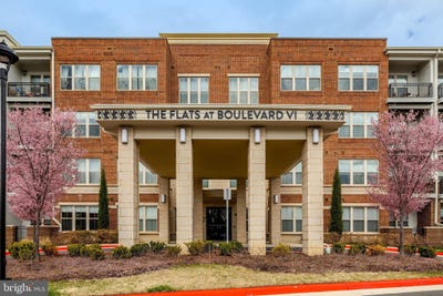 /international/us/10755-fairgrounds-drive-fairfax-va-110119993099/