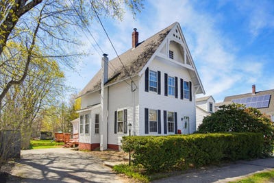 /international/us/36-washington-street-exeter-nh-110107699037/