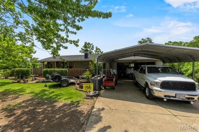 /international/us/4131-highway-p-highway-perryville-mo-110099802432/