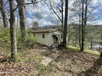 /international/us/805-indian-river-boat-dock-rd-rd-jacksboro-tn-110098486646/