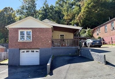 /international/us/11-phyllis-drive-ellenville-ny-110120419099/