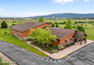 /international/us/6701-n-idaho-rd-newman-lake-wa-110108551633/