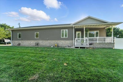 /international/us/127-doyle-avenue-evansdale-ia-110104787275/