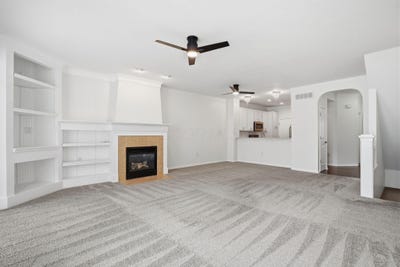 /international/us/8140-artisan-way-reynoldsburg-oh-110106848301/