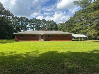 /international/us/1127-highway-64-bald-knob-ar-110100596191/