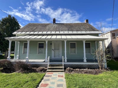/international/us/442-e-main-street-middlebury-vt-110107775786/