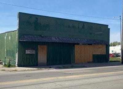 /international/us/6106-king-hill-avenue-st-joseph-mo-110098760928/