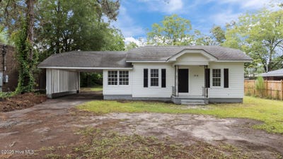 /international/us/316-s-maple-avenue-kenly-nc-110100863184/