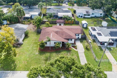 /international/us/4510-s-lois-avenue-tampa-fl-110101179860/