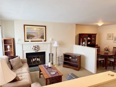 /international/us/23-windle-park-tarrytown-ny-110105768113/