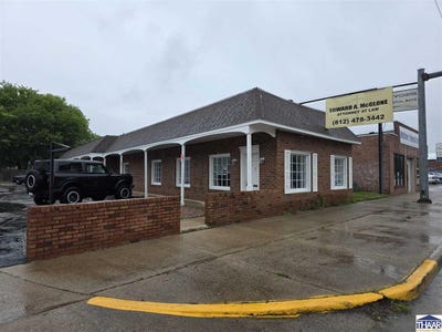/international/us/2022-wabash-terre-haute-in-110107784888/