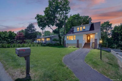 /international/us/7-walnut-street-poughkeepsie-ny-110108614382/