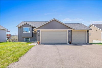 /international/us/264-birch-street-baldwin-wi-110107727058/