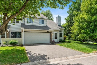 /international/us/12761-edgewater-path-apple-valley-mn-110108583564/