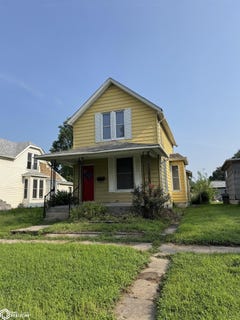 /international/us/2805-avenue-k-fort-madison-ia-110101262710/