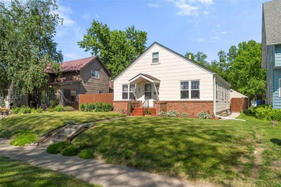 /international/us/1420-5th-street-perry-ia-110108363914/