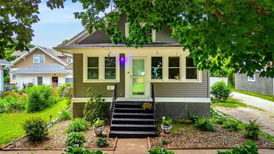/international/us/304-s-olive-st-jefferson-ia-110108713156/