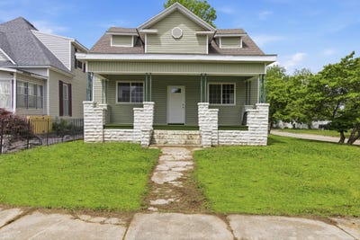 /international/us/620-6th-street-monett-mo-110107877026/