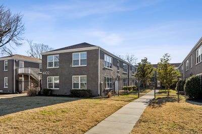 /international/us/4402-swiss-avenue-dallas-tx-110106315031/