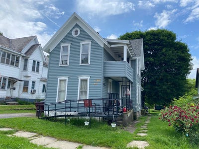 /international/us/40-grove-st-gloversville-ny-110100411851/