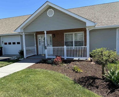 /international/us/228-wheatland-court-christiansburg-va-110101038304/