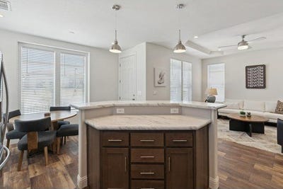 /international/us/7500-e-voyager-rd-site-135-tucson-az-110106119153/