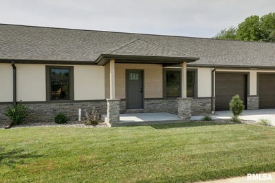 /international/us/2821-n-23rd-street-quincy-il-110100999155/