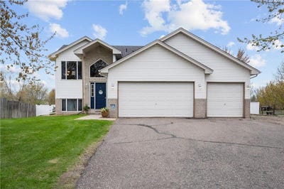 /international/us/10055-somerset-lane-monticello-mn-110107866103/