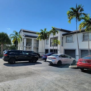 /international/us/4370-nw-107th-ave-doral-fl-110107029337/?lang=it