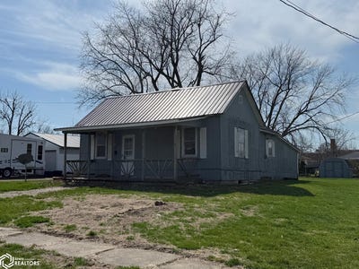 /international/us/617-n-washington-street-bloomfield-ia-110106817919/