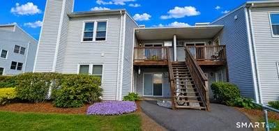 /international/us/106-valley-drive-new-milford-ct-110108075336/