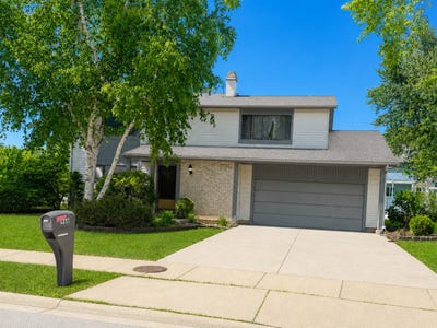/international/us/966-oceanside-terrace-bartlett-il-110108477989/