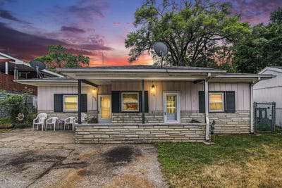 /international/us/535-n-bluff-street-berrien-springs-mi-110101070673/?lang=en