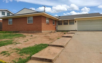 /international/us/1019-dillard-street-borger-tx-110108616898/