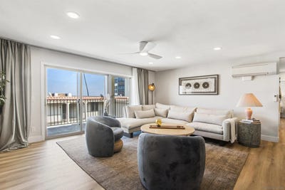 /international/us/909-coast-la-jolla-ca-110100758173/