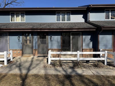 /international/us/225-ba-wood-lane-janesville-wi-110105782704/