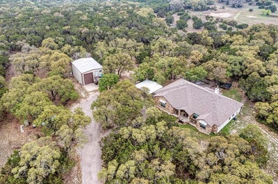 /international/us/1325-county-road-106-lampasas-tx-110098407909/