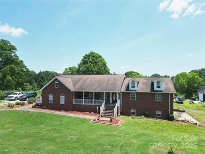 /international/us/843-upper-white-store-road-peachland-nc-110100393819/