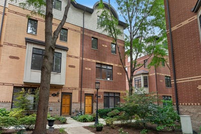 /international/us/1027-lincoln-trail-oak-park-il-110110334440/