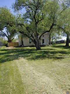 /international/us/1403-frazier-st-valley-falls-ks-110107466691/