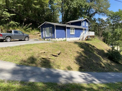 /international/us/691-695-blue-ridge-church-road-pineville-ky-110104536086/