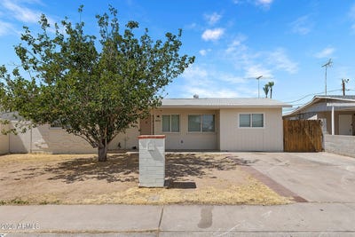 /international/us/2246-w-sierra-street-phoenix-az-110108377987/