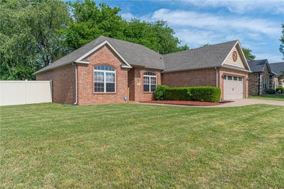 /international/us/524-westford-street-springdale-ar-110108380110/