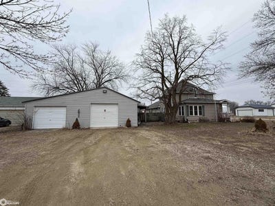 /international/us/413-sw-2nd-ave-buffalo-center-ia-110106171758/