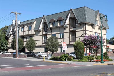 /international/us/289-post-avenue-westbury-ny-110108230873/