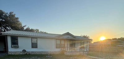 /international/us/87-shafter-rd-brackettville-tx-110102259550/