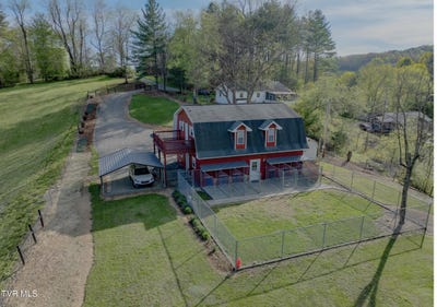 /international/us/304-valley-view-drive-mountain-city-tn-110093777652/