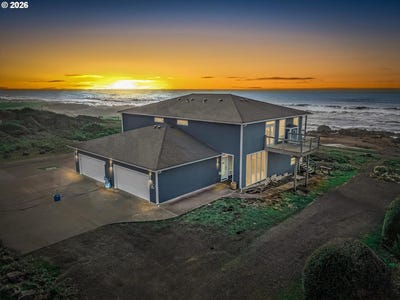 /international/us/680-coolidge-ln-yachats-or-110106176965/