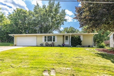 /international/us/620-n-10th-street-black-river-falls-wi-110100682145/?lang=en